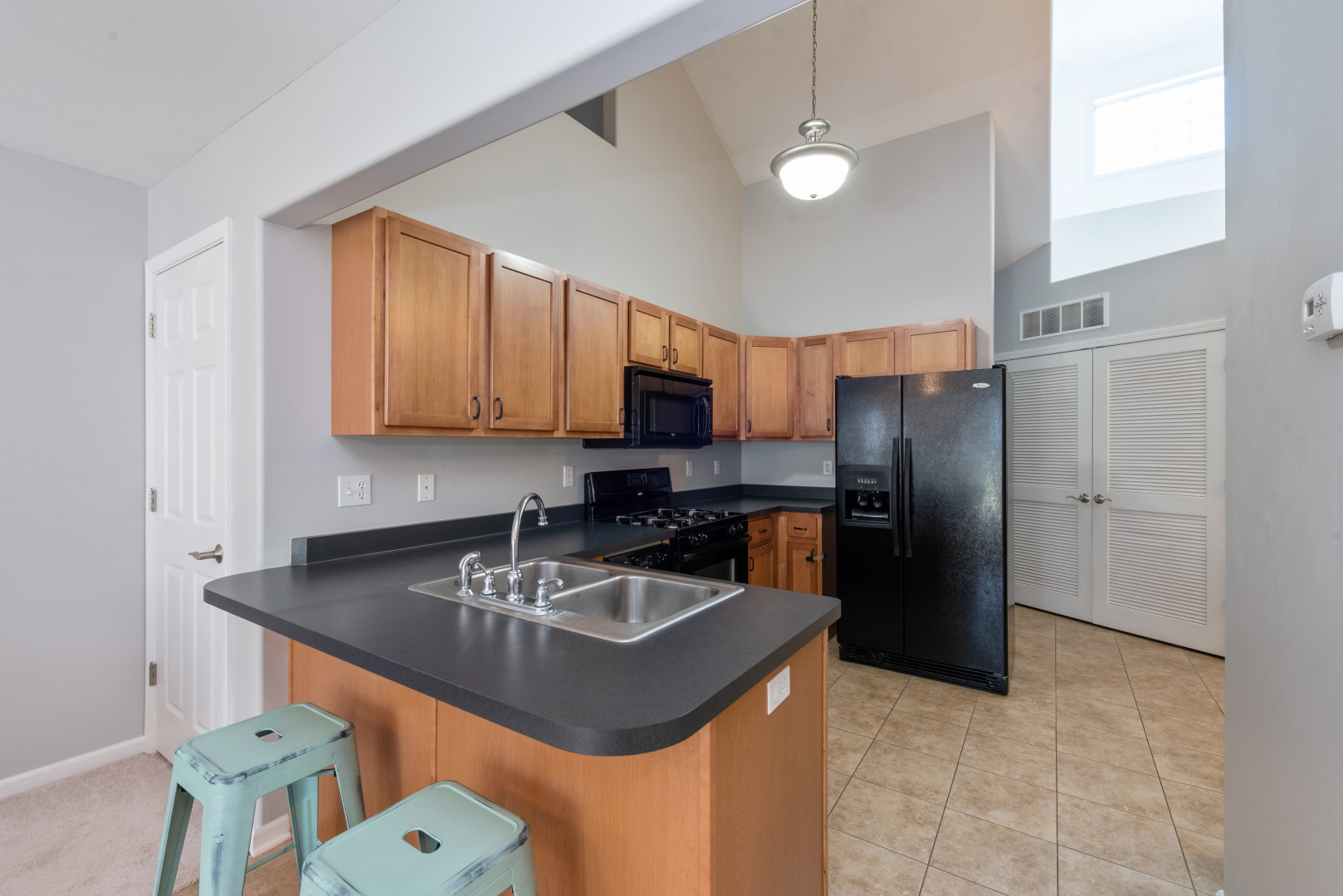 14637 Drummond Ave. Cedar Lake, Indiana 46303 168,500